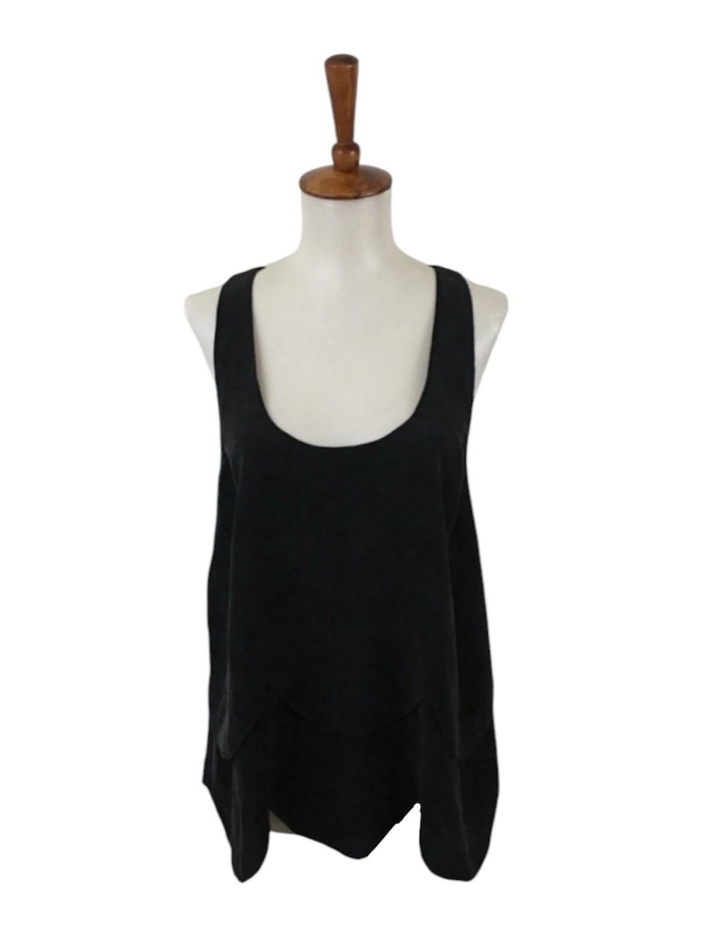 Joie 100% Silk Tank Black M Minimalist‎ Goth Contemporary Causal Elevated Basic